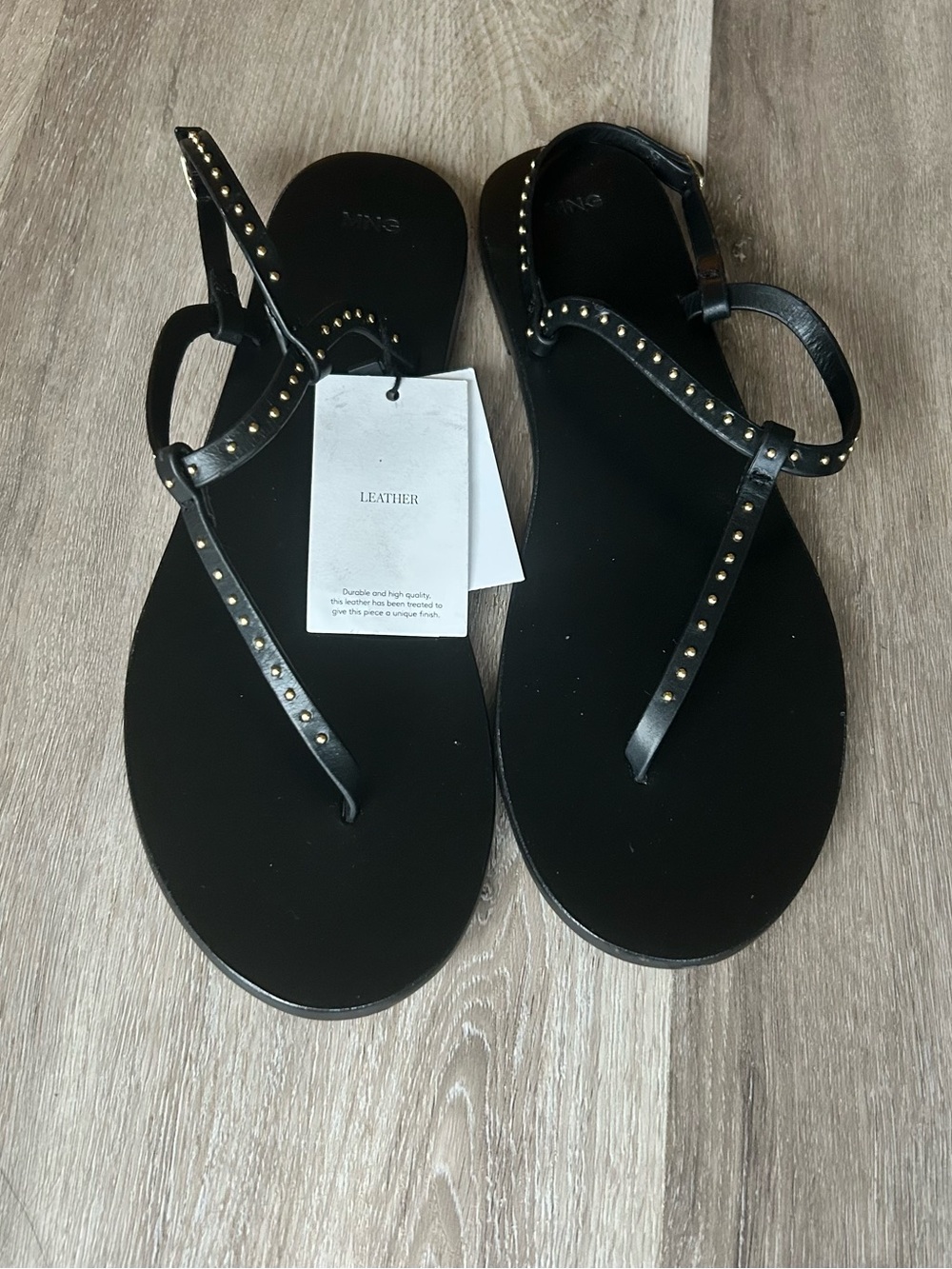 LEATHER SANDALS WITH MINI STUDS